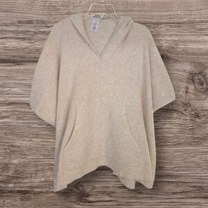 Time and Tru Women's Hooded V-Neck Poncho